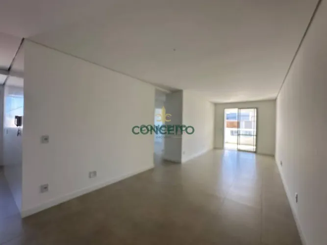 Apartamento com 3 quartos à Venda, Capoeiras - Florianópolis