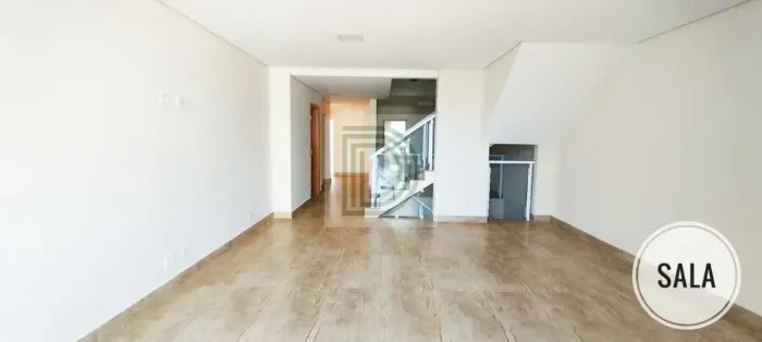 Sobrado semi novo no Jaguaré - 3 suítes, área gourmet e vista para o Parque Villa-Lobos