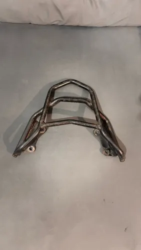 Suporte bagageiro ( Base de Bau) GIVI Para XTZ lander 250
