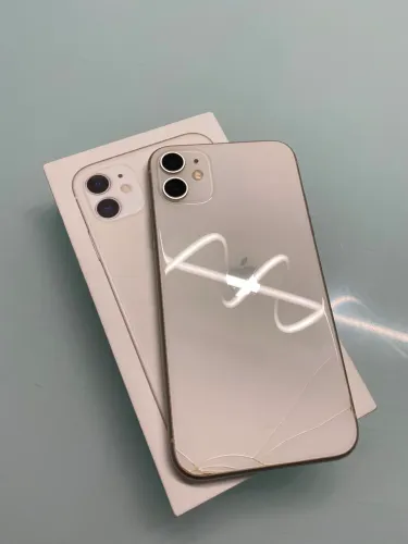 iPhone 11 64gb (oportunidade)