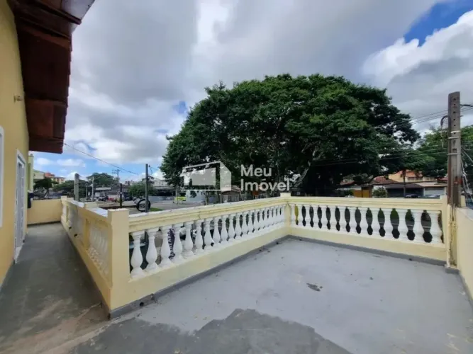 MIS - Aluguel  Casa 2 Dormitórios com Terraço 52 m² - Av. principal do Jardim das Indústri