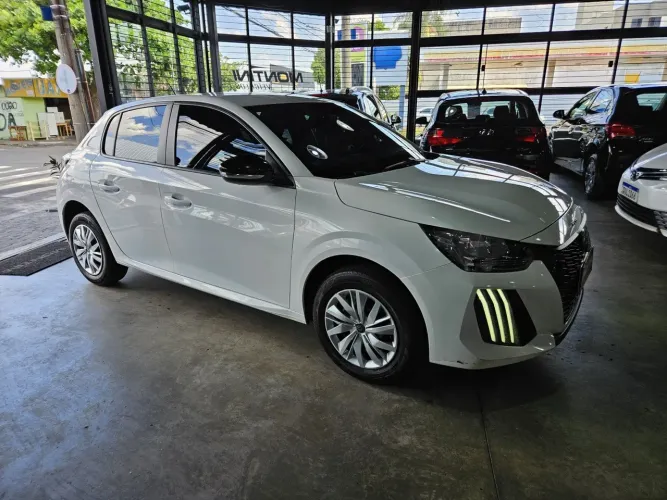Peugeot 208 Active 1.2 Flex 12V 5P Mec. 2025