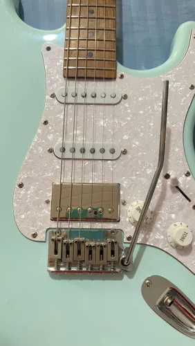 Vendo Guitarra Seizi Budokan