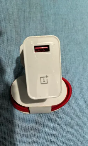 Carregador de oneplus