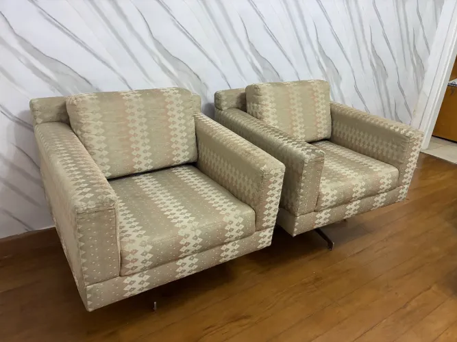 Poltronas à venda!