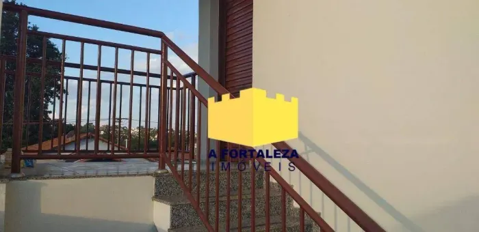 Casa com 3 dormitórios para alugar, 90 m² por R$ 1.739,00/mês - Vila Santa Catarina - Amer