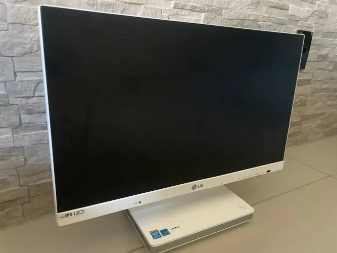 Monitor LG 23