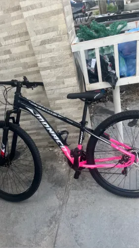 bicicleta usada 5x, estado de nova.