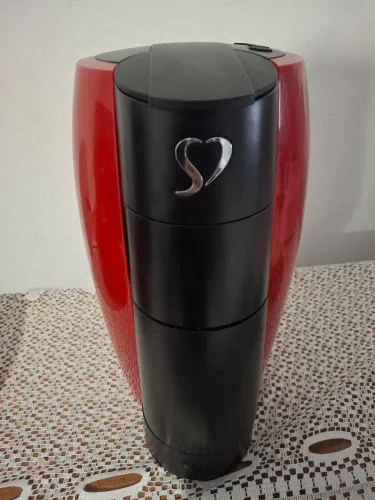 Cafeteira love 3 corações