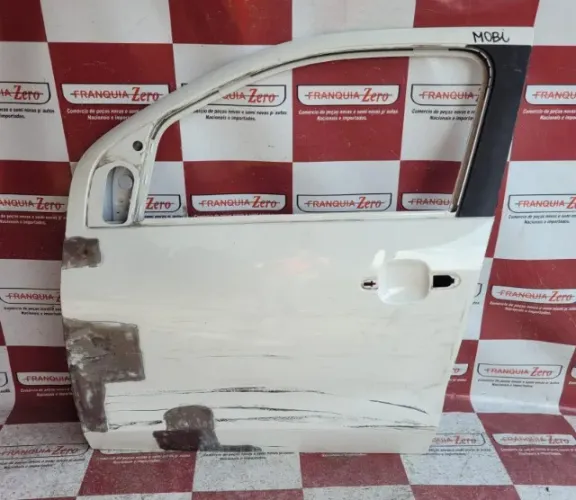 Porta dianteria esquerda Mobi Recuperada