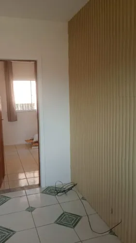Vendo apartamento na Avenida Aliomar Baleeiro