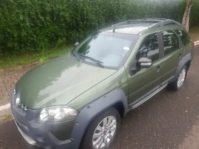 Fiat Palio Weekend Adventure Locker 1.8 Flex 2015