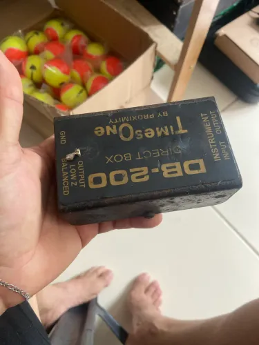Direct box dB 200 usado mas funcionando em perfeito estado. 