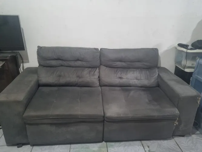 SOFÁ 250 , COLCHÃO 500 , AR CONDICIONADO 250 ,FRIGOBAR 250 ,TV 24P 250