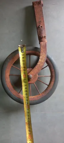 Roda para triciclo antigo 