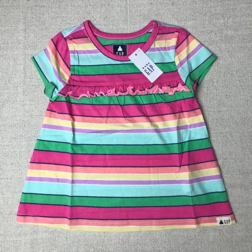 Camiseta diversas Gap