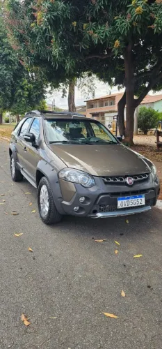 Fiat Palio Weekend Adventure Locker 1.8 Flex 2014