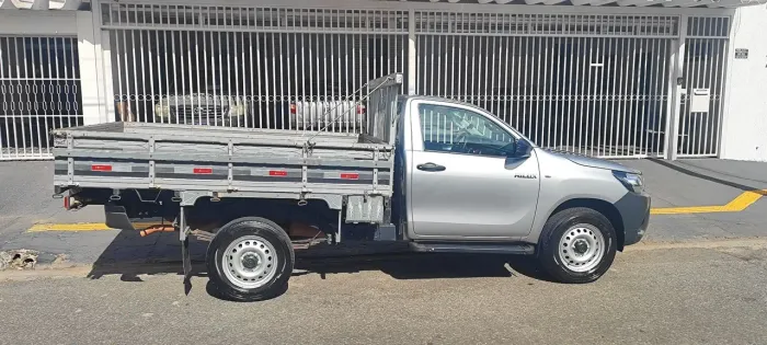 Toyota Hilux Chassi 4X4 2.8 TDI Diesel Mec. 2024