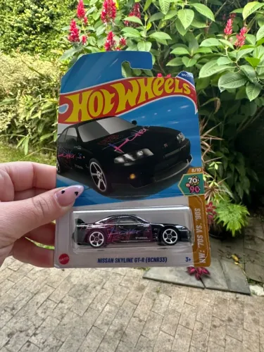 Hot Wheels Nissan Skyline GT-R