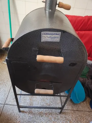 Churrasqueira com bafo