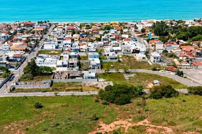 Uma oportunidade rara: dois lotes contíguos que ampliam suas possibilidades