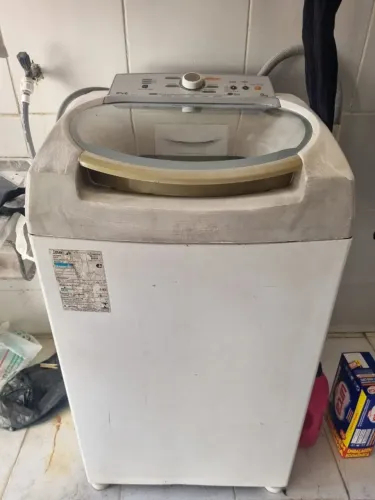 Maquina de lavar Brastem 9kg