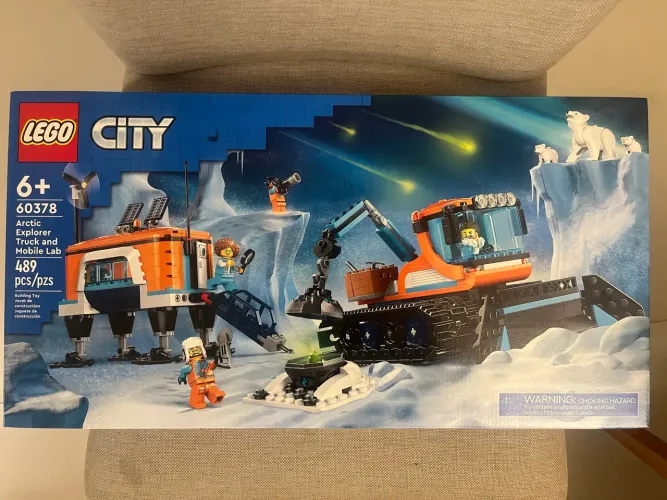 Lego Arctic Explorer Truck and Mobile Lab 60378 Lacrado