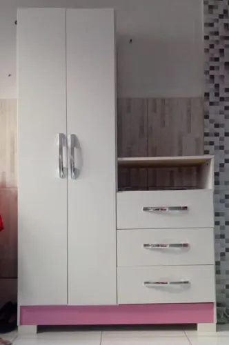 Guarda-roupa novo. Grátis a desmontagem, entrega e montagem em sua casa.