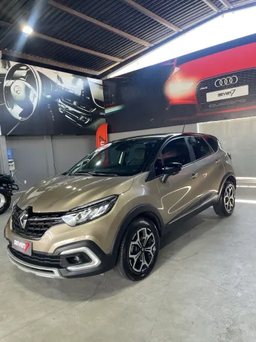 Renault Captur Iconic 1.3 TB 16V Flex 5P AUT 2024