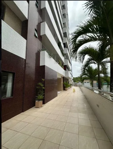 APARTAMENTO 2/4 COM SUÍTE E VARANDA NO ALTO DO PARQUE