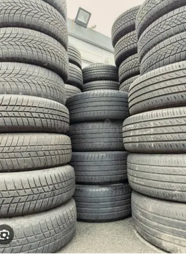 Lote de 800 PNEUS USADOS de várias medidas / ARARAQUARA