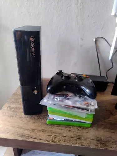 Xbox 360 Super Slim