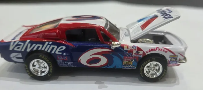 miniatura NASCAR 1/64 ford mustang valvoline racing champions