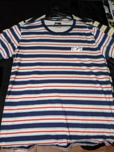 camiseta high listrada azul tamanho M