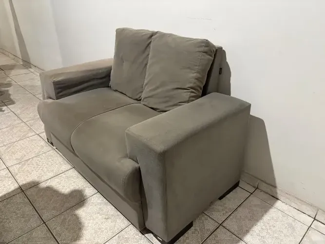 Sofá 2 lugares