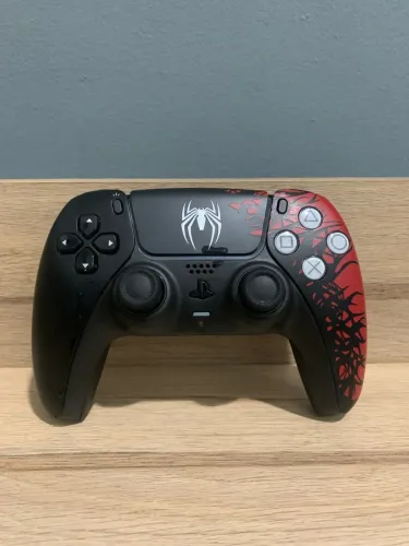 Controle PS5 DualSense Spider-Man