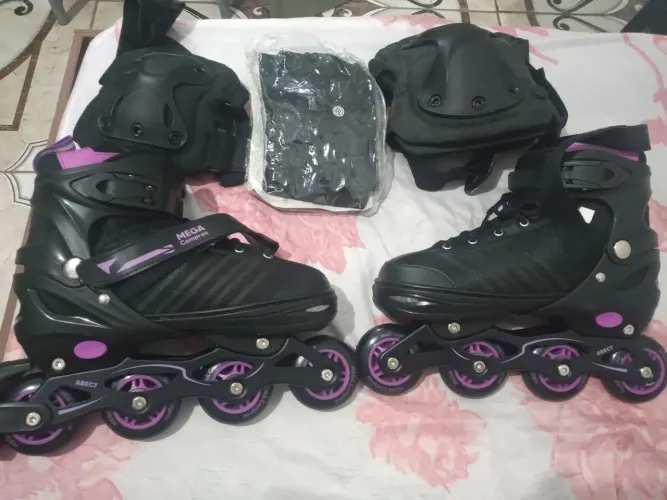 Patins novo + joelheira + cotoveleira + luva