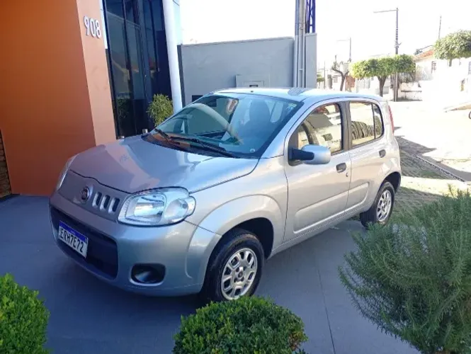 Fiat Uno Vivace/rua 1.0 EVO Fire Flex 8V 5P 2011