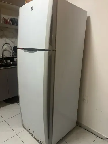 Geladeira GE Frost Free 450 litros,
