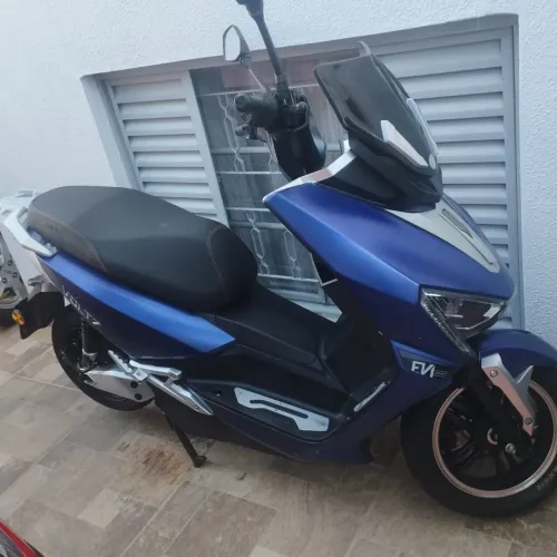 Moto elétrica voltz ev1 com 1 bateria