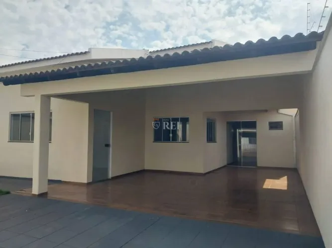 CASA - RESIDENCIAL CANAÃ