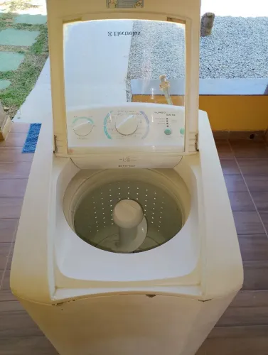 Máquina Eletrolux 9.0 kg