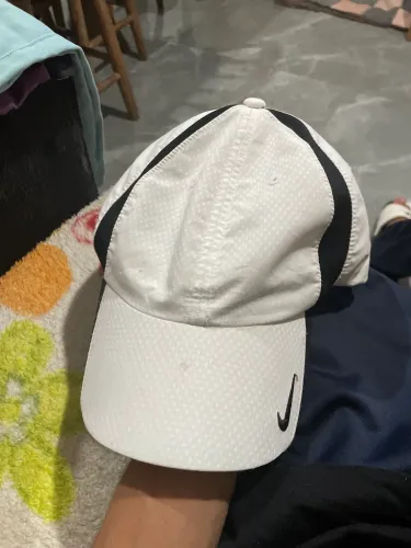 Boné Nike ori