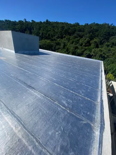 Reformo telhados, aplico manta 