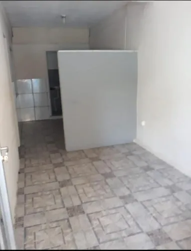 Alugo casa de vila