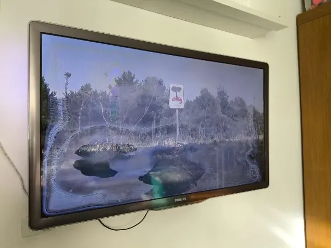 Philips TV LCD FULL HD 1080P 52"
