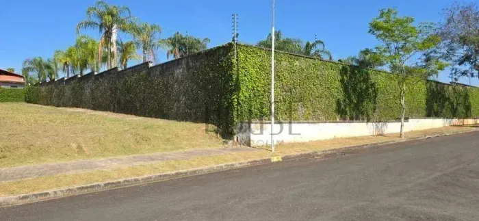Terreno à venda em Sorocaba, com 1062m² | Condomínio de alto padrão Saint Patrick | TE1869