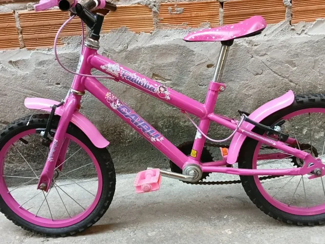 Vende-se bicicleta infantil por 150 reais, em perfeito estado de uso!