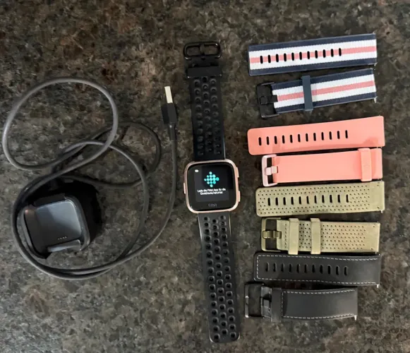 smartwatch Fitbit Versa 