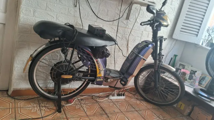 Vendo uma Bicicleta Elétrica 